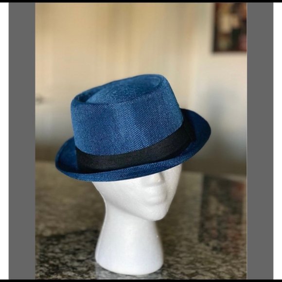 Hat - Picture 6 of 6